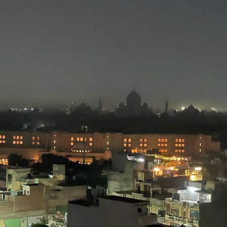 Appartamento Luxury Penthouse With Taj Mahal View Agra  Esterno foto